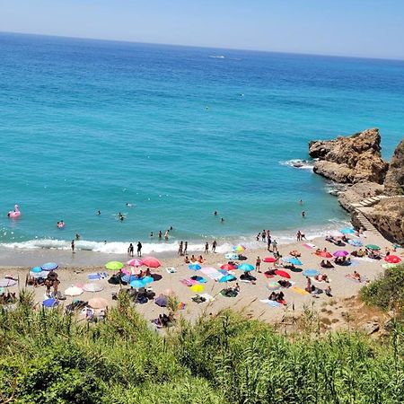 Apartamento Sol De Carabeo Nerja Eksteriør bilde